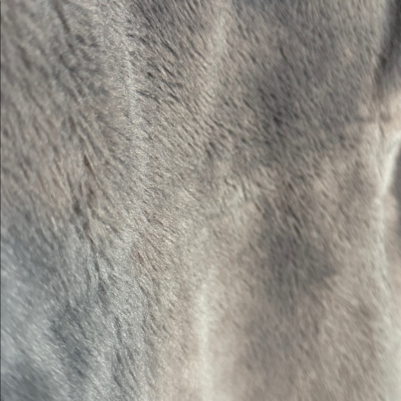 Regal Grey Faux Fur Coat - hooded - with pockets - animal print lining - XS-Med - Picture 10 of 11